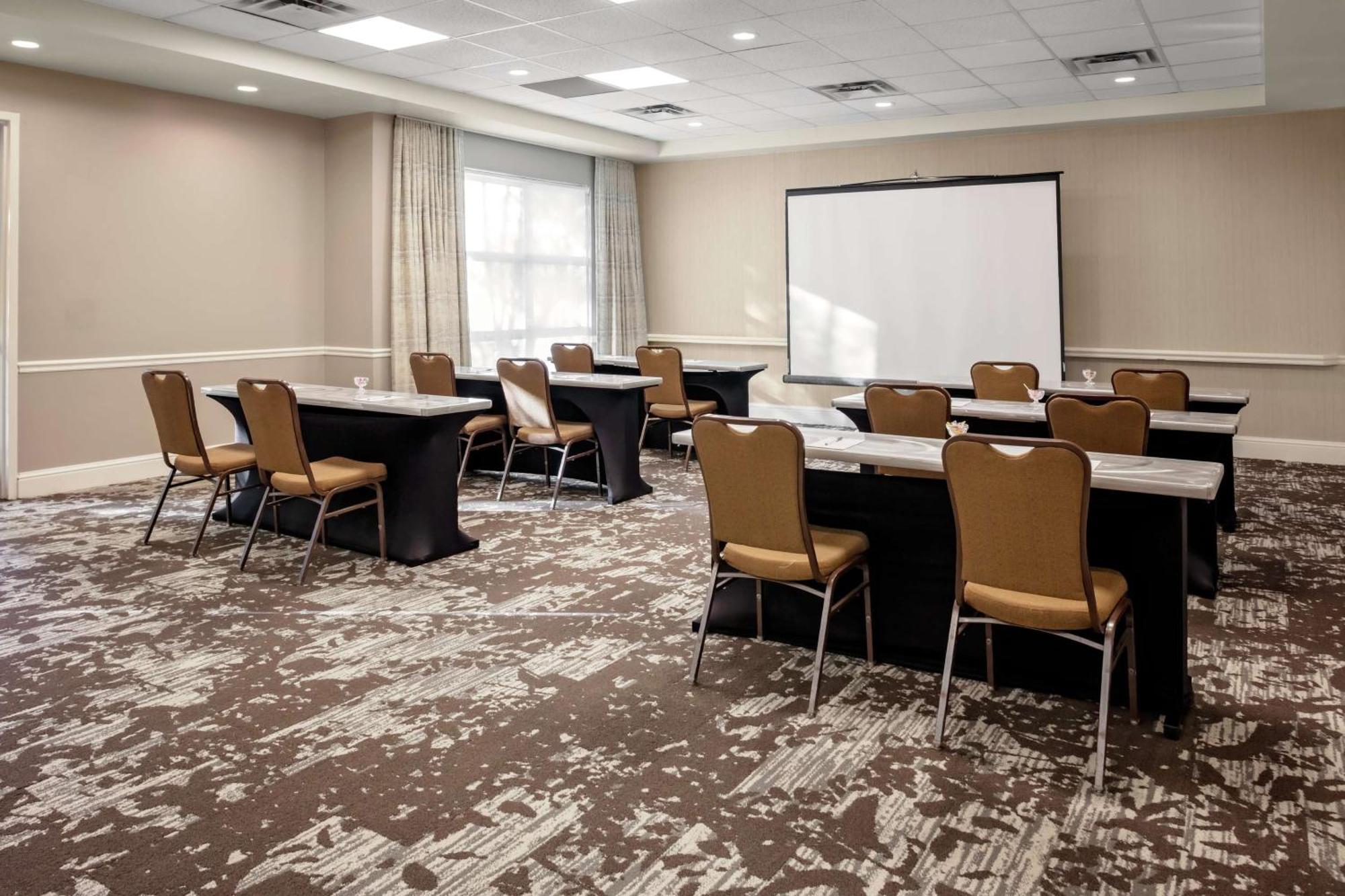 Hilton Garden Inn Atlanta Perimeter Center Dunwoody Esterno foto