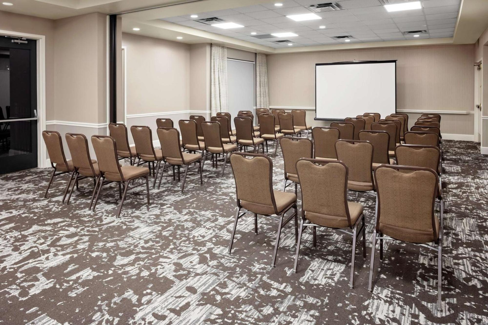 Hilton Garden Inn Atlanta Perimeter Center Dunwoody Esterno foto